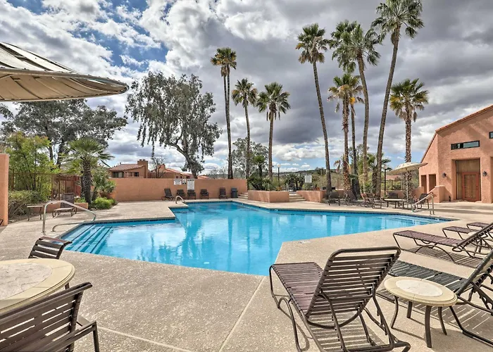 Holiday home 3 Mi To Sabino Canyon: W/ Perks! *