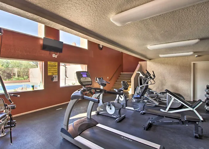 3 Mi To Sabino Canyon: W/ Perks! Holiday home Tucson